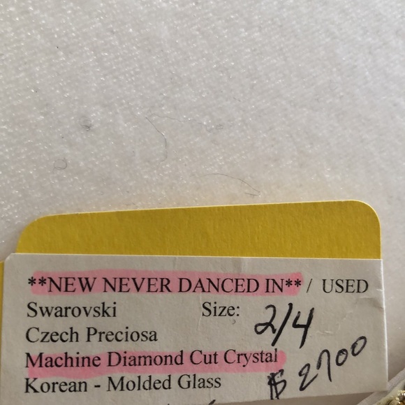 International Latin competition dress custom hand made (never danced in) - Picture 11 of 12